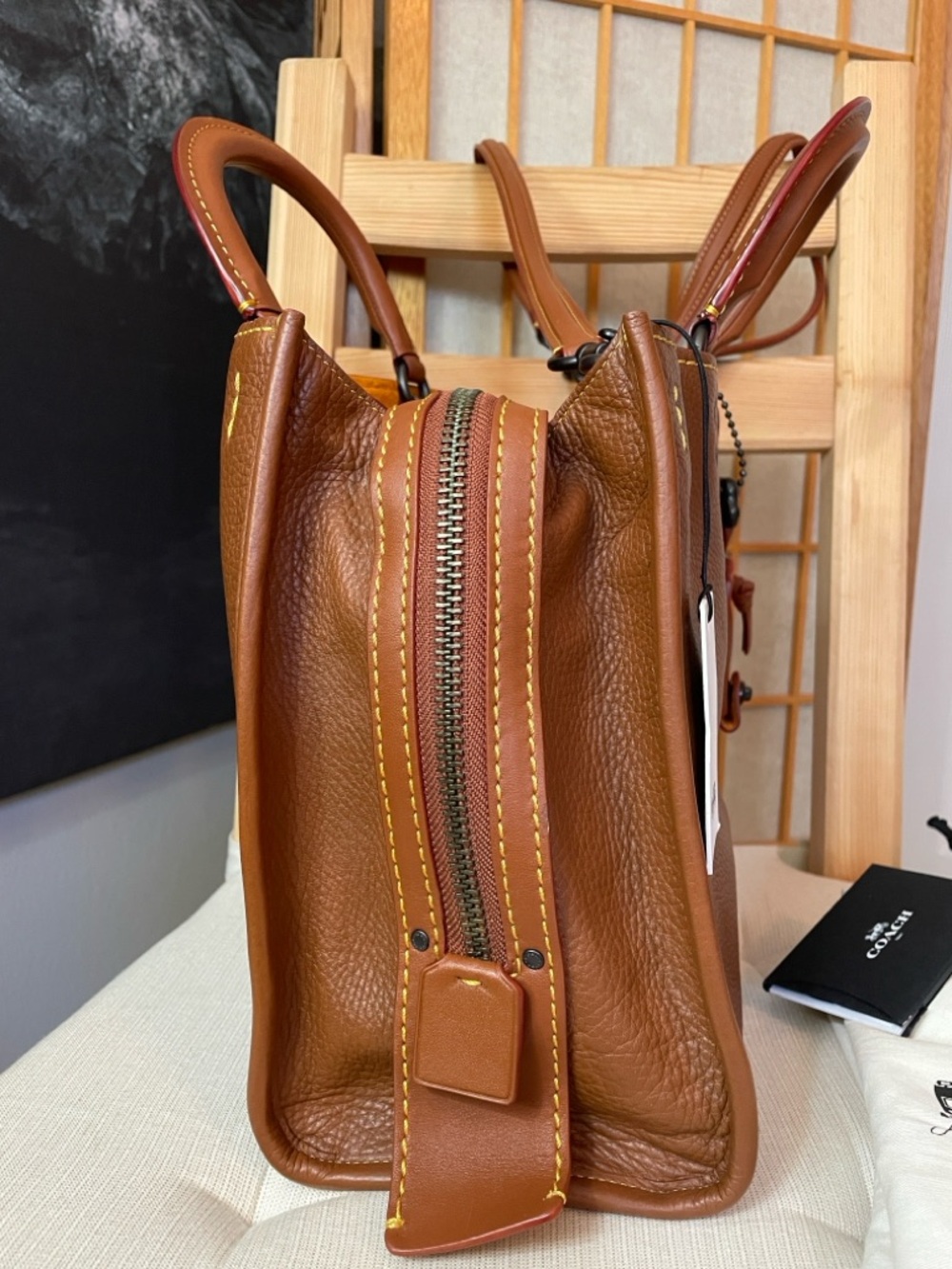 Coach 1941 Rogue 30 in Black Copper / Saddle NWT - Picture 6 of 17